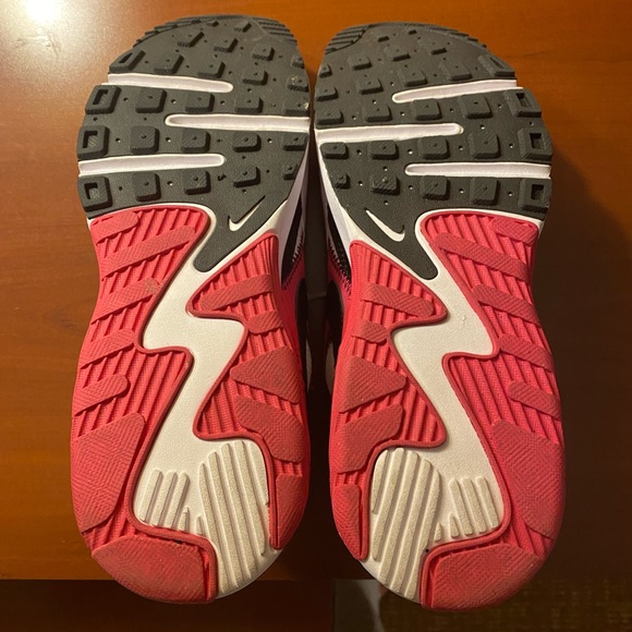 🥰👟Women’s Nike Air Max Excee, size 6.5👟🥰 - Picture 4 of 4